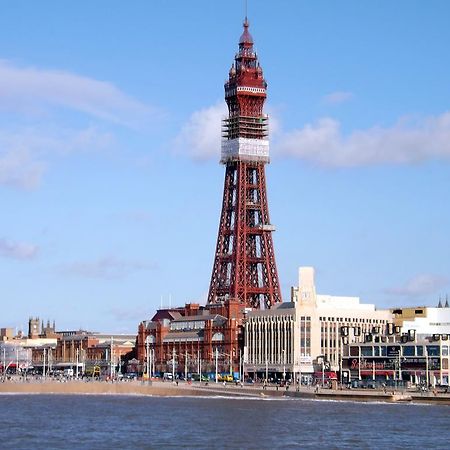 Airedale Hotel Blackpool Buitenkant foto